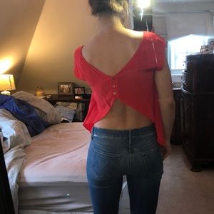 Short sleeve backless blouse